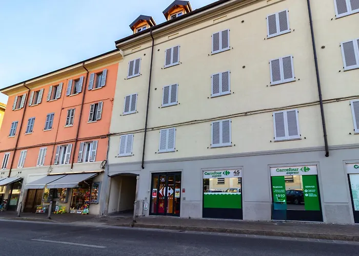 La Breva - Central Apartment - 1 Minuto Dal Centro